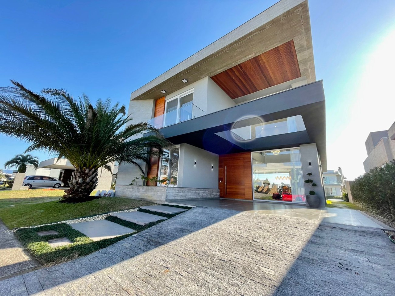 Casa em Condomínio 5 dormitórios para venda, Capão Da Canoa em Capão da Canoa | Ref.: 242399