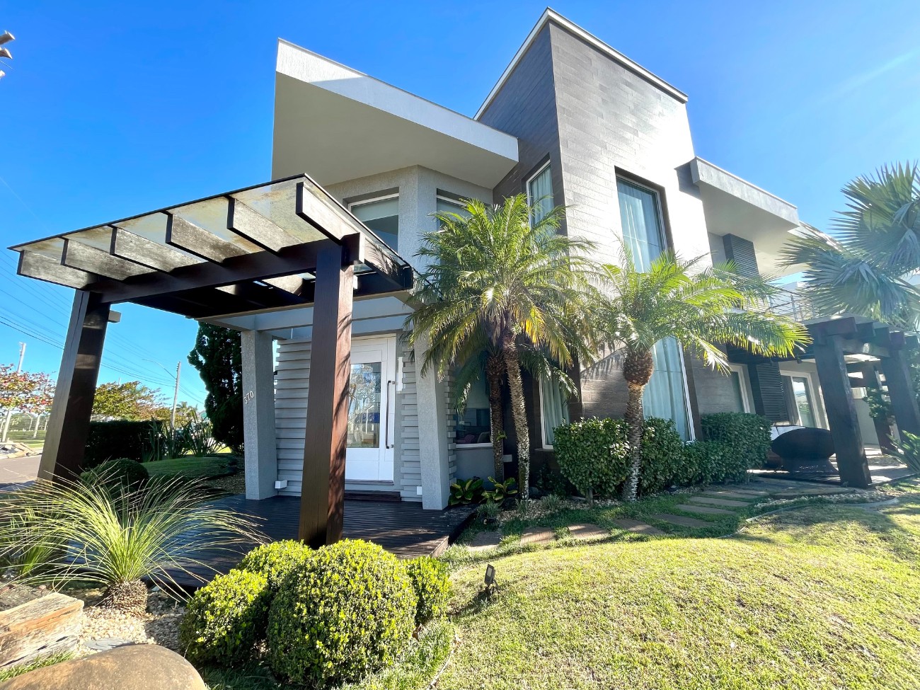 Casa em Condomínio 6 dormitórios para venda, Zona Nova em Capão da Canoa | Ref.: 307333