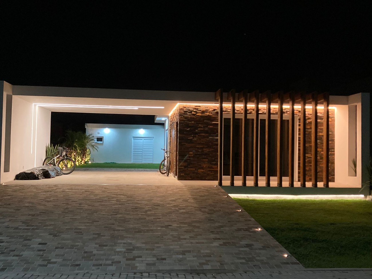Casa em Condomínio 4 dormitórios para venda, Arroio Texeira em Capão da Canoa | Ref.: 307358