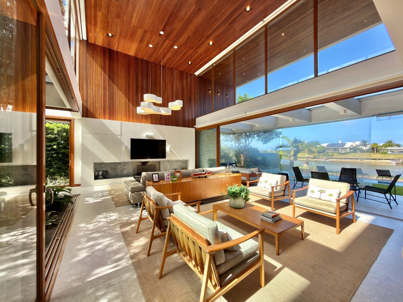 Casa em Condomínio 5 dormitórios para venda, Capão Da Canoa em Capão da Canoa | Ref.: 307600